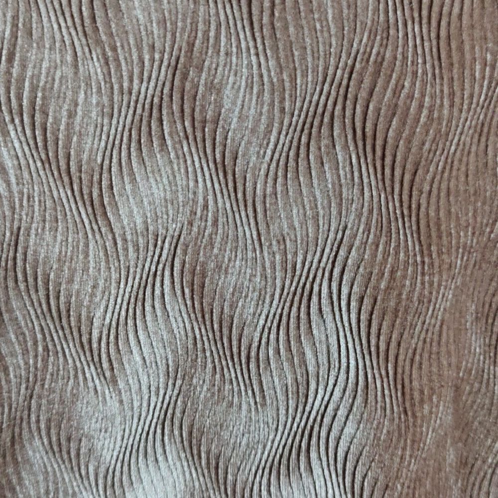 THML velour puff shoulder top - Picture 4 of 6